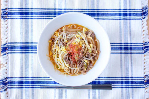 ユッケジャンスープ麺/スーパー麺を使った簡単料理