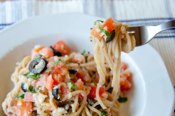 簡単レシピ：真夏のイタリアン冷麺｜スーパー麺を使った、時短・簡単 冷製グルテンフリーパスタ料理